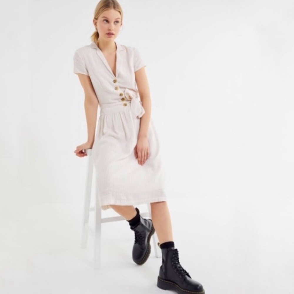 Urban Outfitters Natalie Linen Belted Shirt Dress size small midi summer